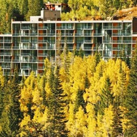 Iron Blosam Lodge