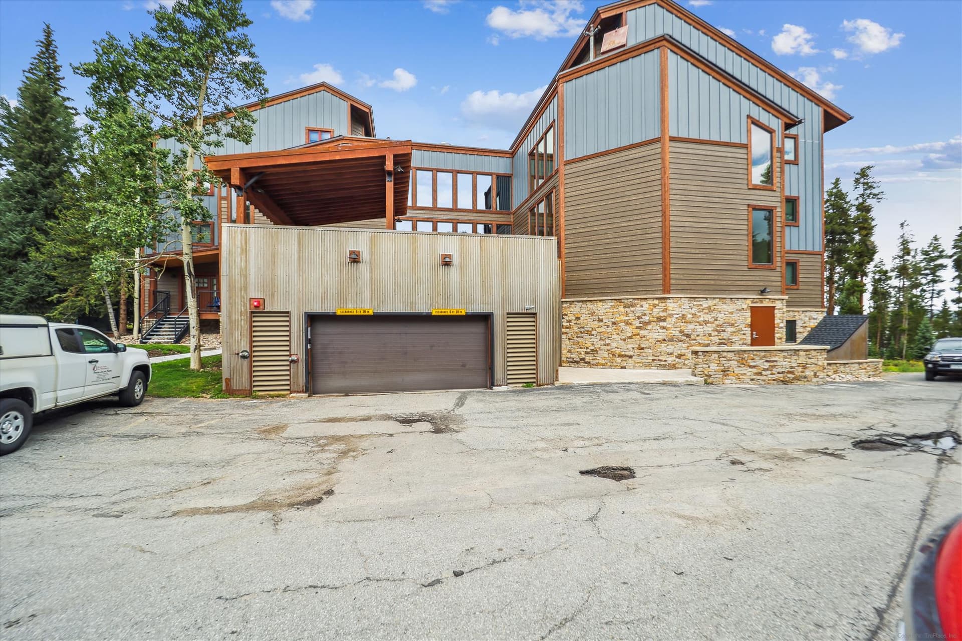 Exterior, Atrium 003, Breckenridge Vacation Rental