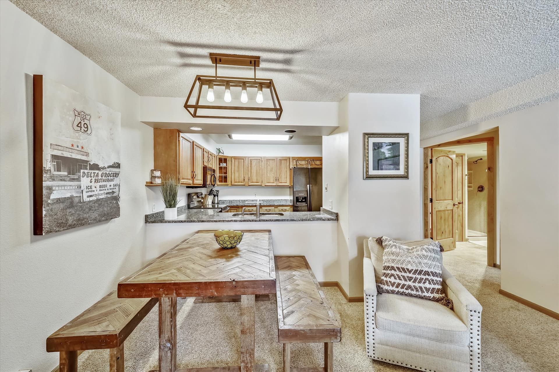Dining Area, Atrium 003, Breckenridge Vacation Rental