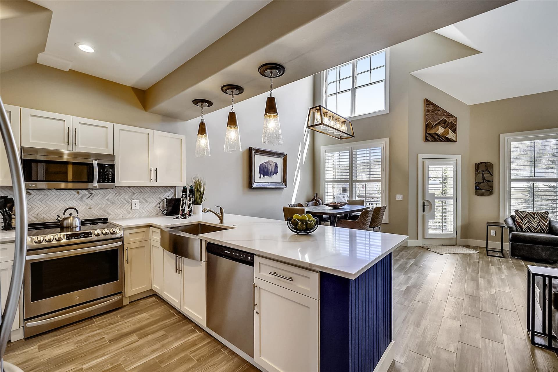 Kitchen - Corral 306E - Breckenridge Vacation Rental