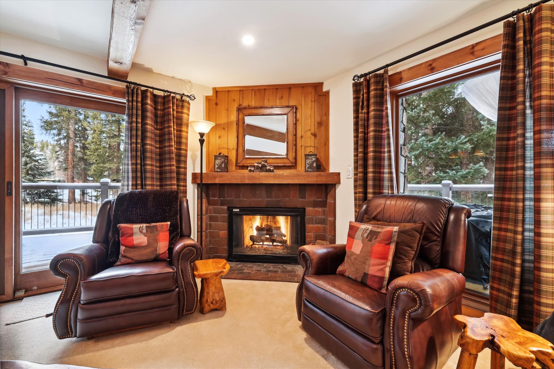 Living Room - Double Eagle B12 - Breckenridge Vacation Rental