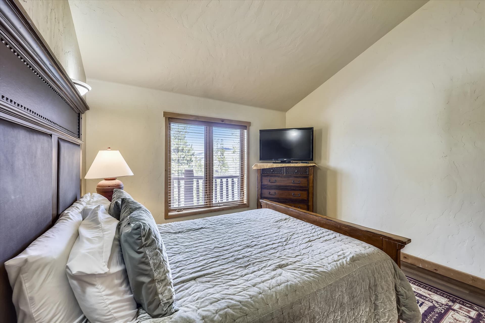 Bedroom - Highfield Trail - Breckenridge Vacation Rental