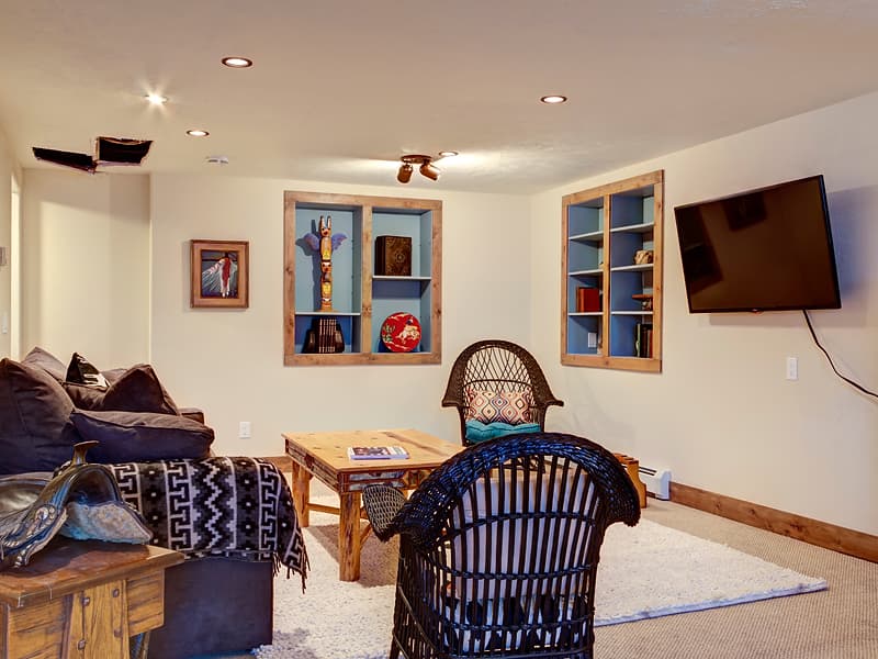 Living Area - Lodge at Boreas Pass - Breckenridge Vacation Renal