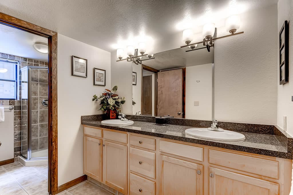 Bathroom - Park Place 101C - Breckenridge Vacation Rental