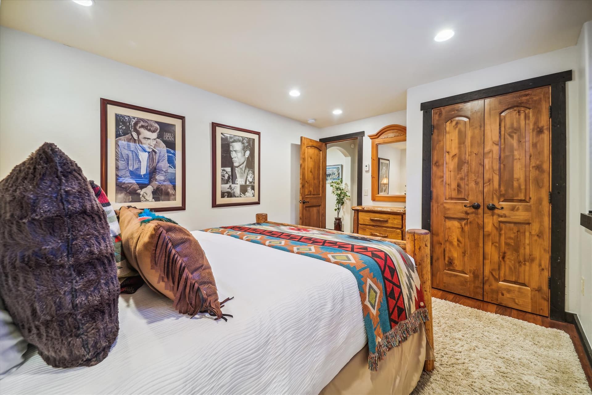 Bedroom - Silver Circle Lodge - Breckenridge Vacation Rental