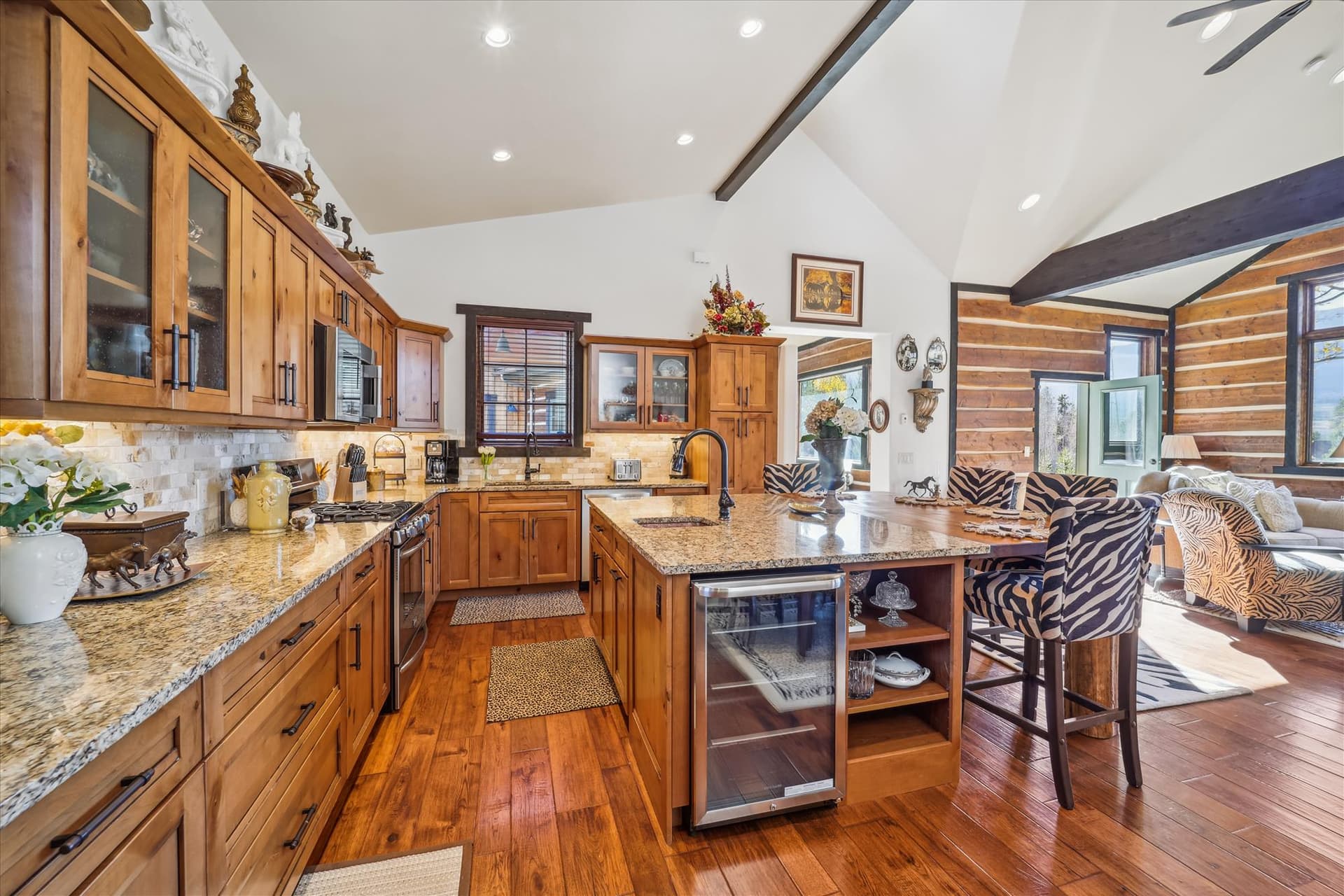 Kitchen - Silver Circle Lodge - Breckenridge Vacation Rental