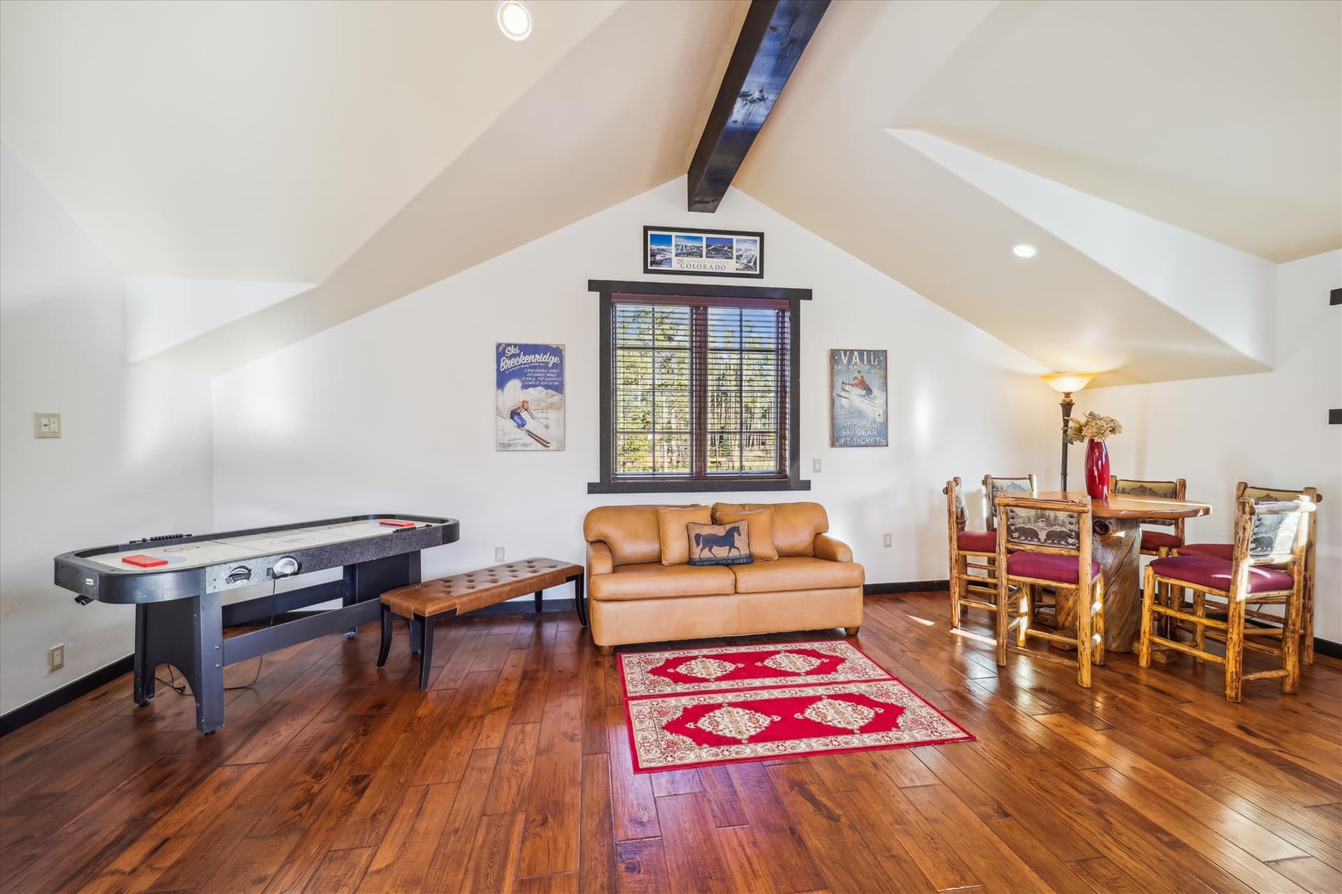 Living Area - Silver Circle Lodge - Breckenridge Vacation Rental