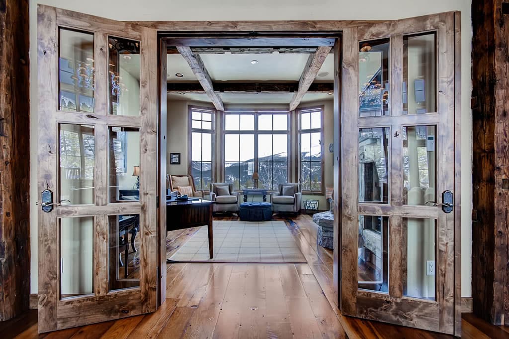 Living Area - Ski Bridge Lodge - Breckenridge Vacation Rental