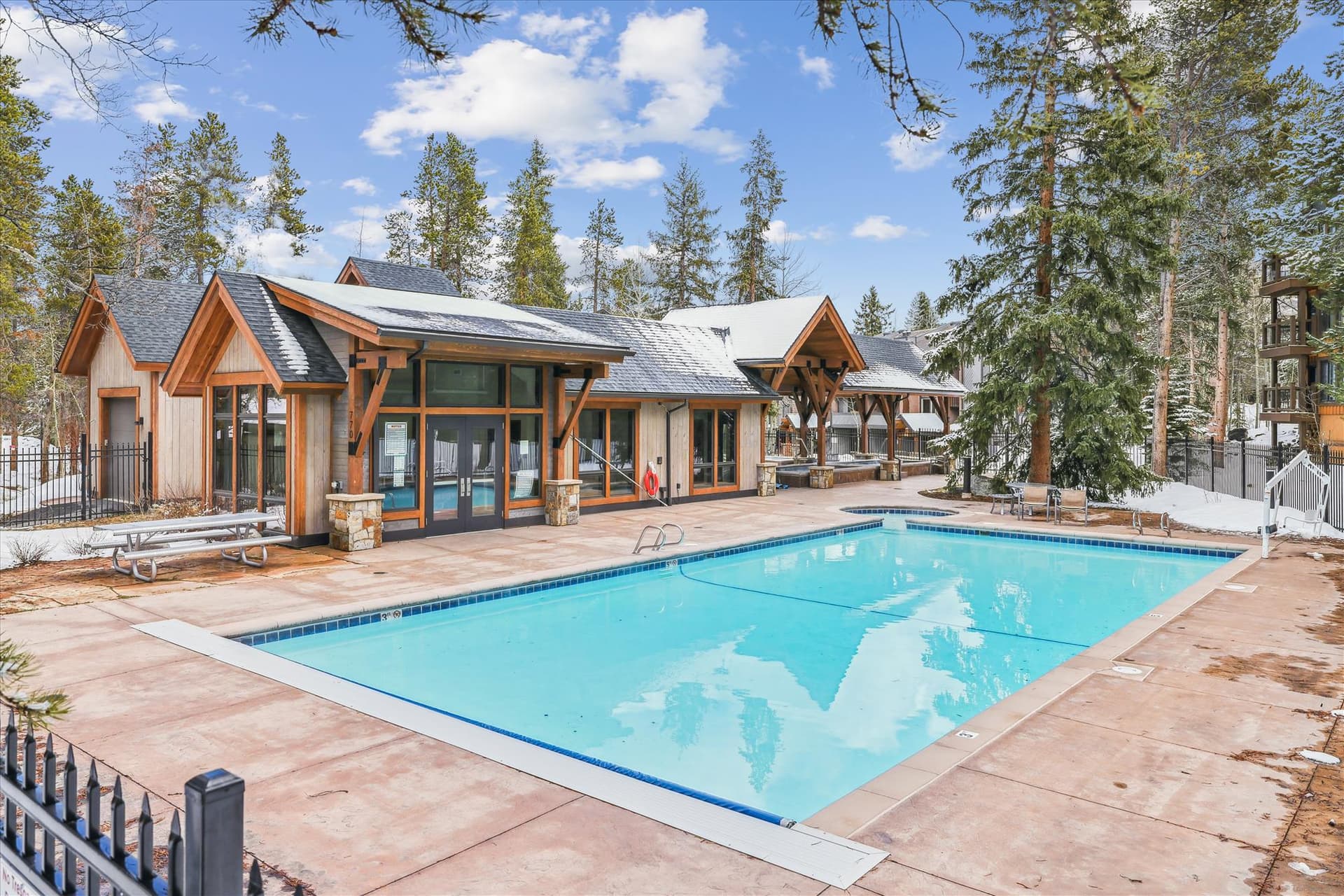Community Pools, Snodallion 25, Breckenridge Vacation Rental