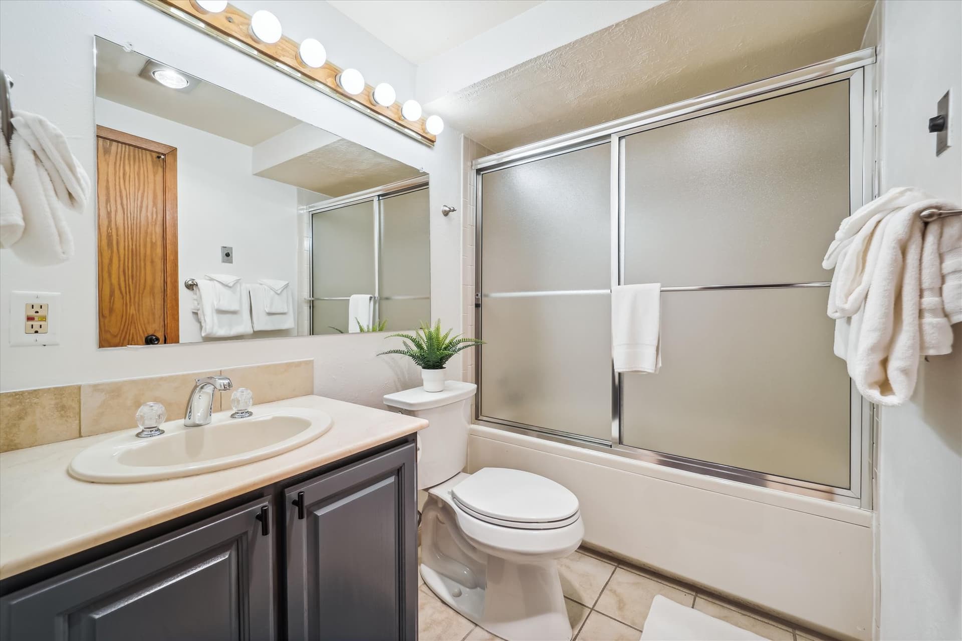 Bathroom, Twins Getaway at Meadow Creek, Breckenridge Vacation Rental