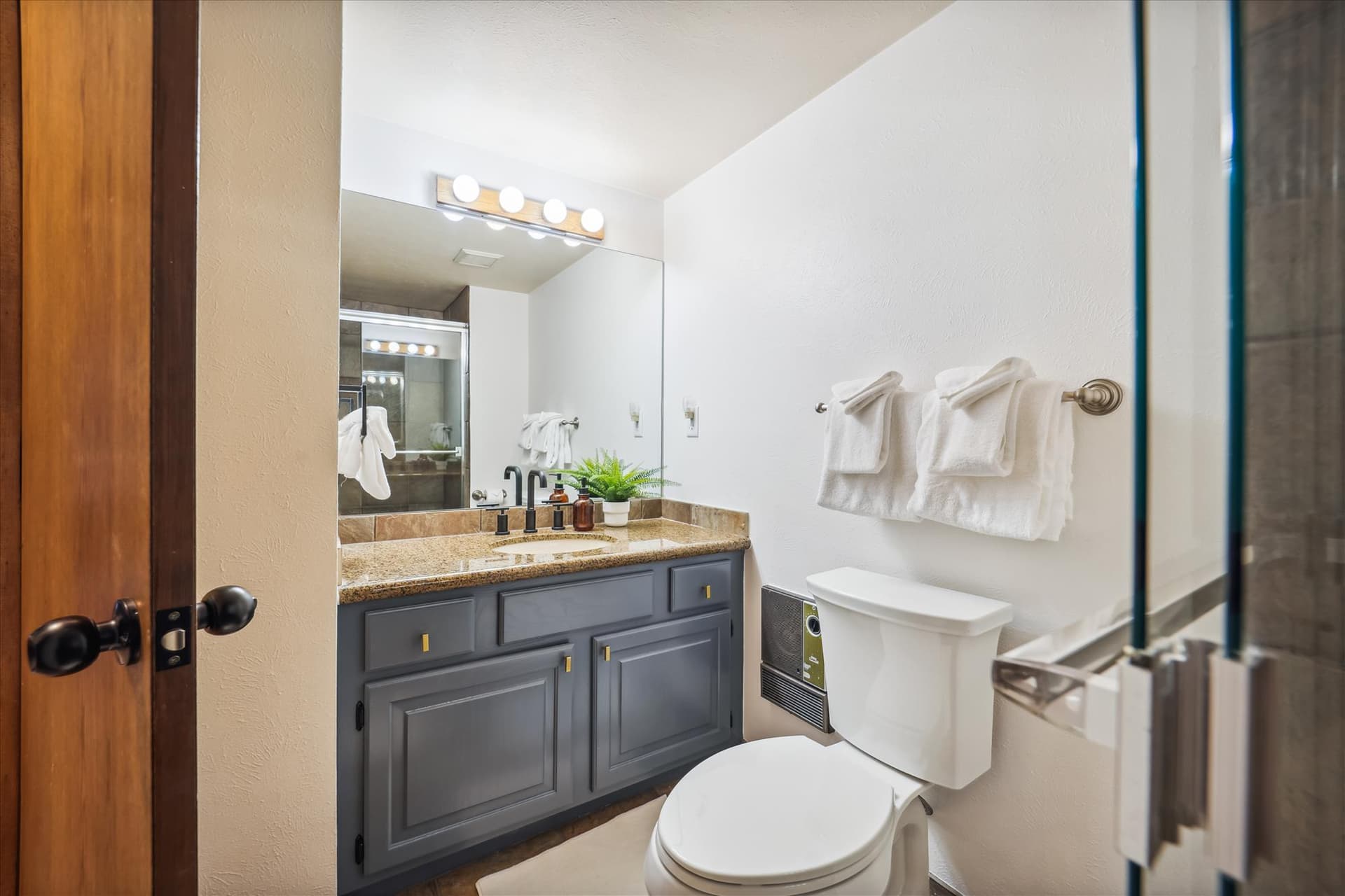 Bathroom, Twins Getaway at Meadow Creek, Breckenridge Vacation Rental