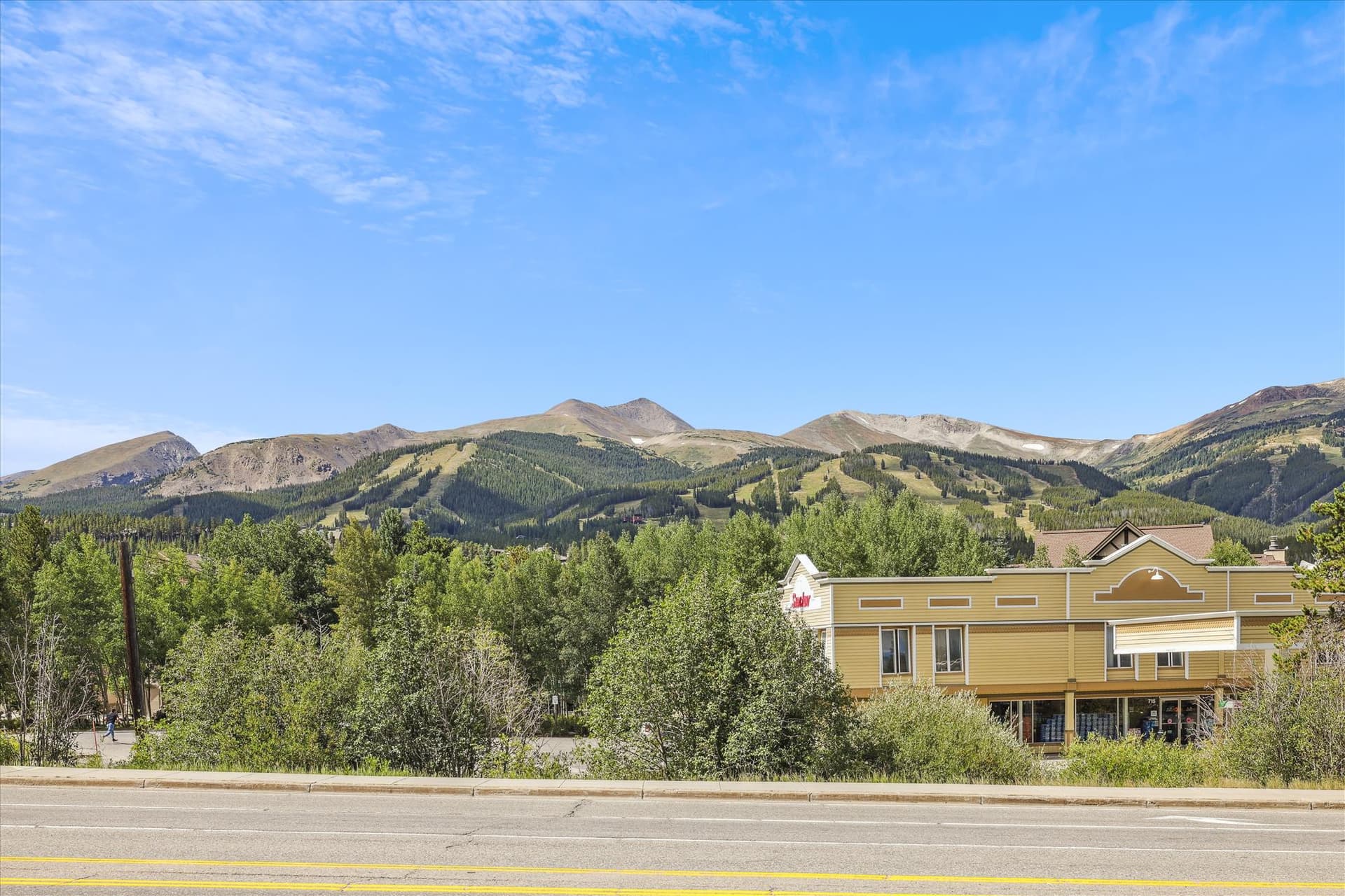 Exterior - Main Street Junction 26 - Breckenridge Vacation Rental