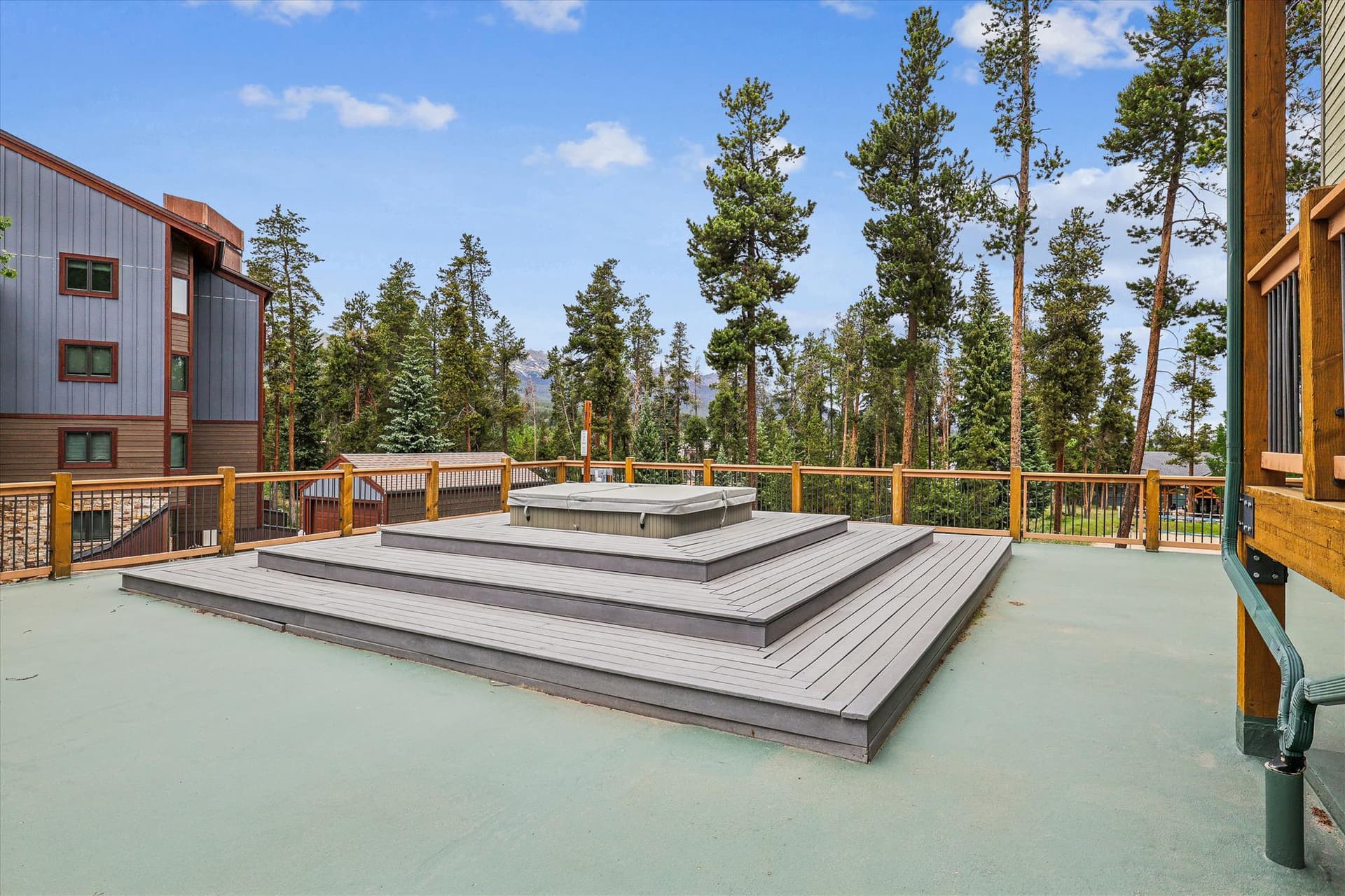 Hot Tub - Powder Ridge 108 - Breckenridge Vacation Rental