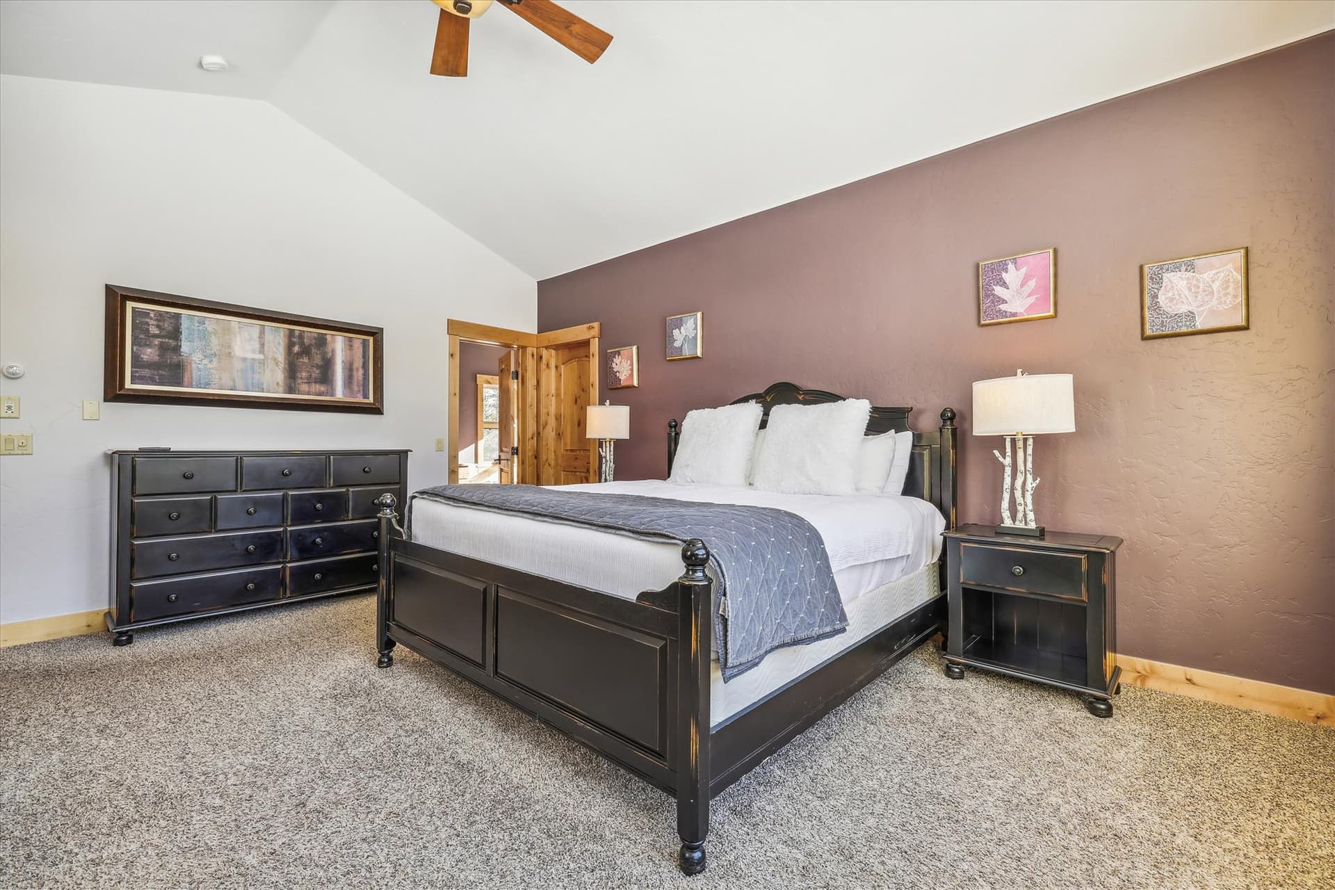 Bedroom - Lone Hand Lodge - Breckenridge Vacation Rental