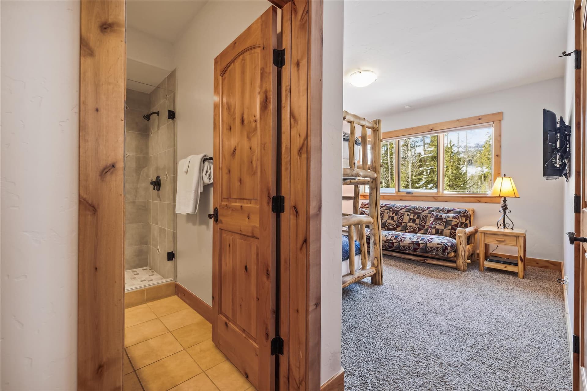 Bedroom - Lone Hand Lodge - Breckenridge Vacation Rental