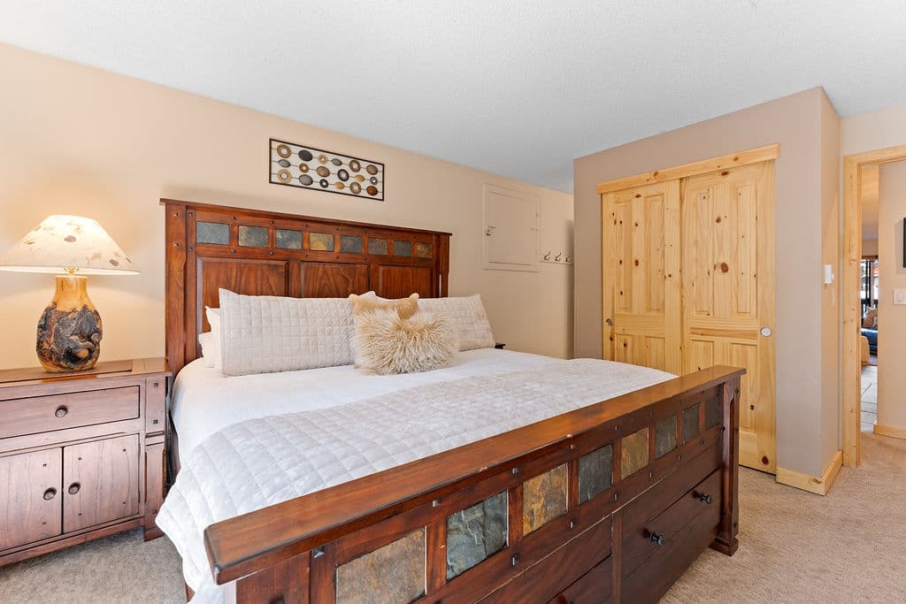 Bedroom - Pine Ridge 15A - Breckenridge Vacation Rental