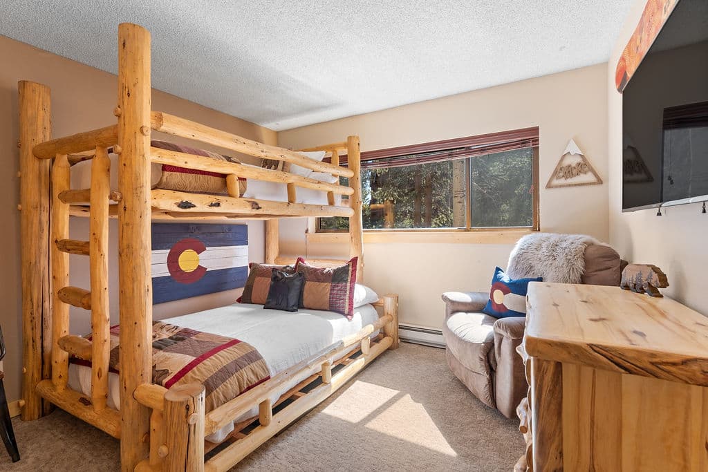 Bedroom - Pine Ridge 15A - Breckenridge Vacation Rental