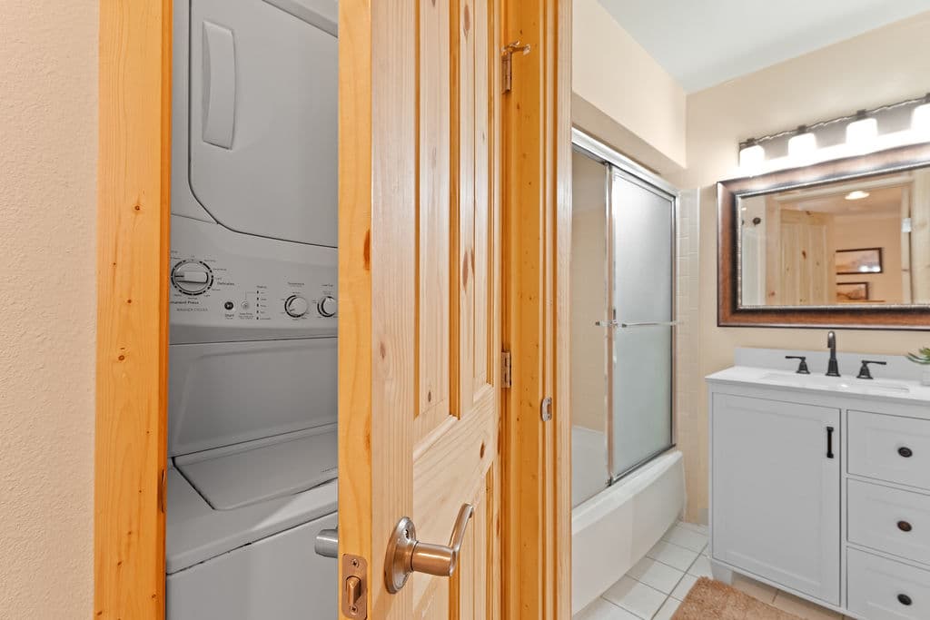 Laundry - Pine Ridge 15A - Breckenridge Vacation Rental