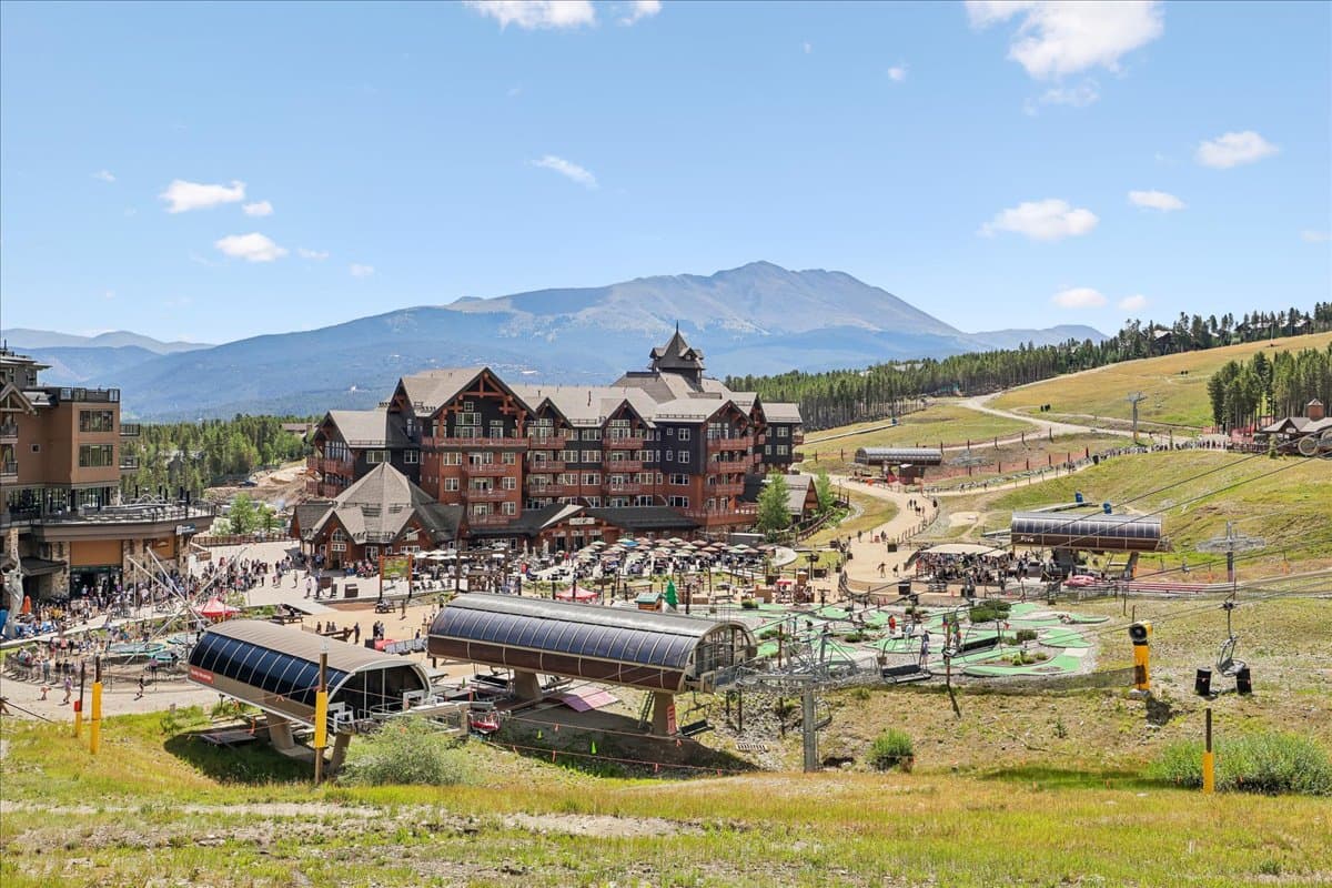 Exterior - Ski Watch 329 - Breckenridge Vacation Rental
