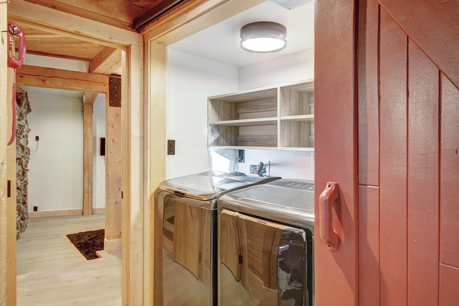 Laundry – Full size washer & dryer (main level) - Arrow Darrow Breckenridge Vacation Rental