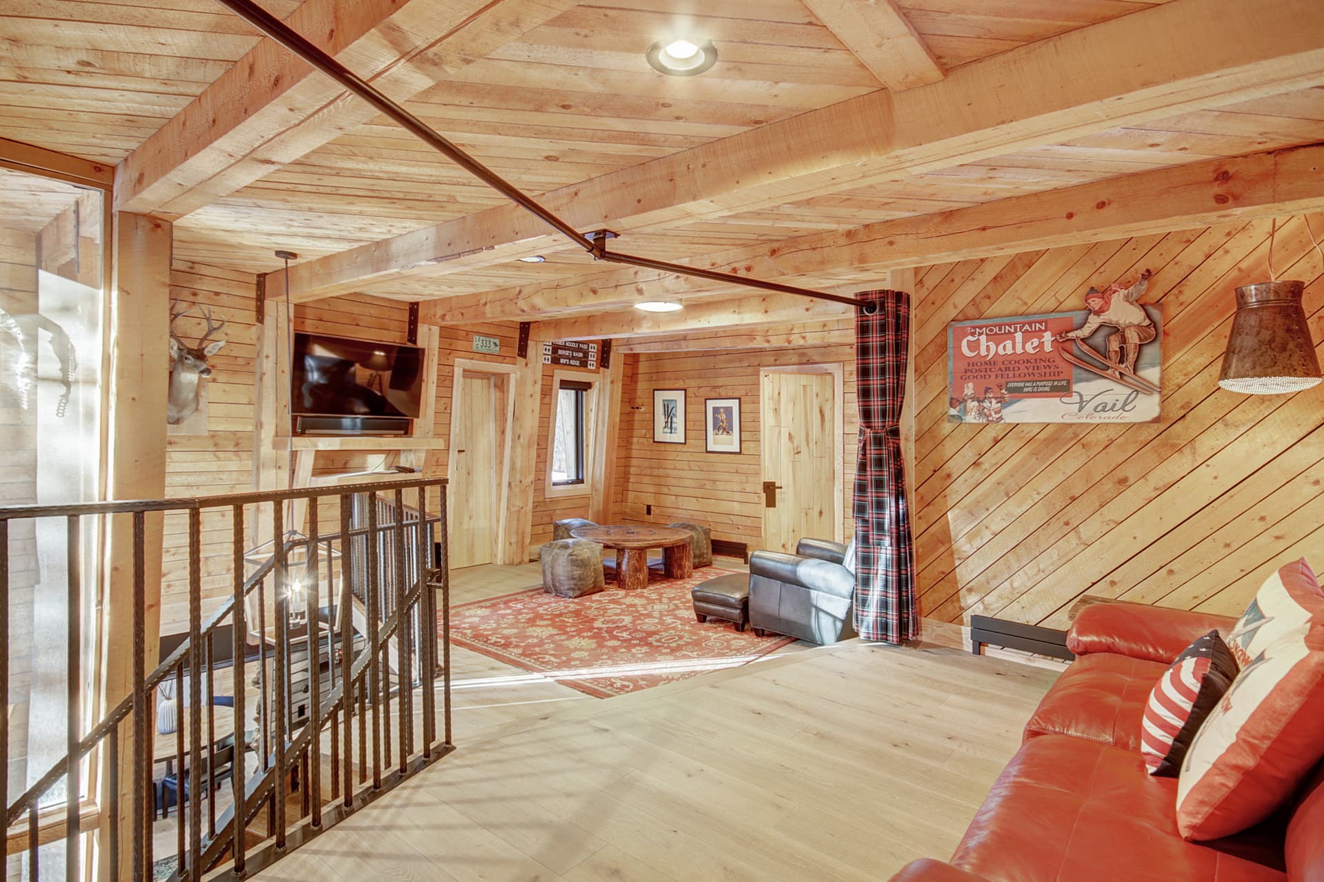 Upper level family room - Arrow Darrow Breckenridge Vacation Rental