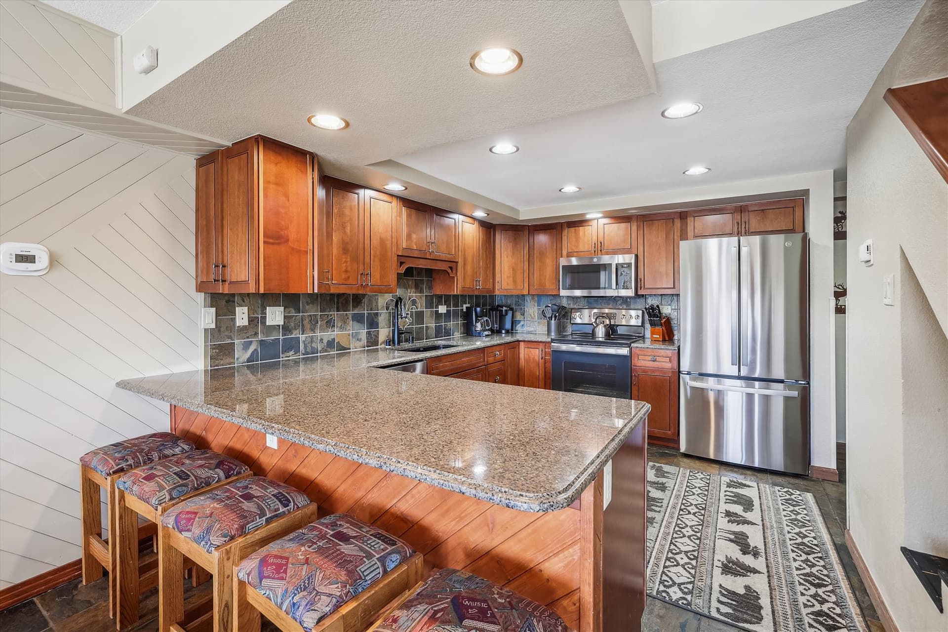 Kitchen - Beaver Run Black Diamond Penthouse - Breckenridge Vacation Rental