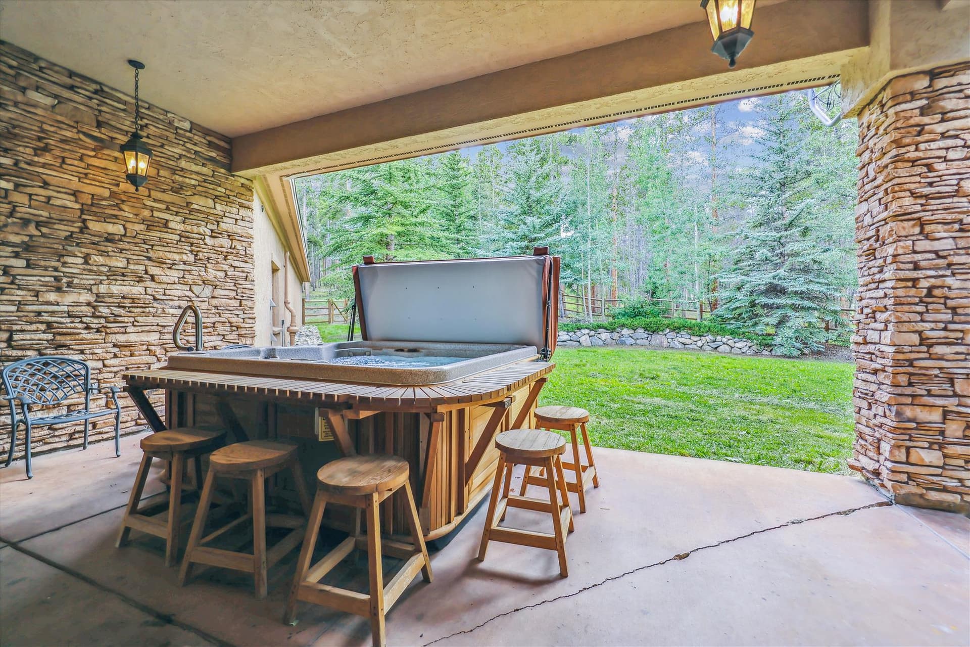 Hot Tub - Gold King Retreat - Breckenridge Vacation Rental