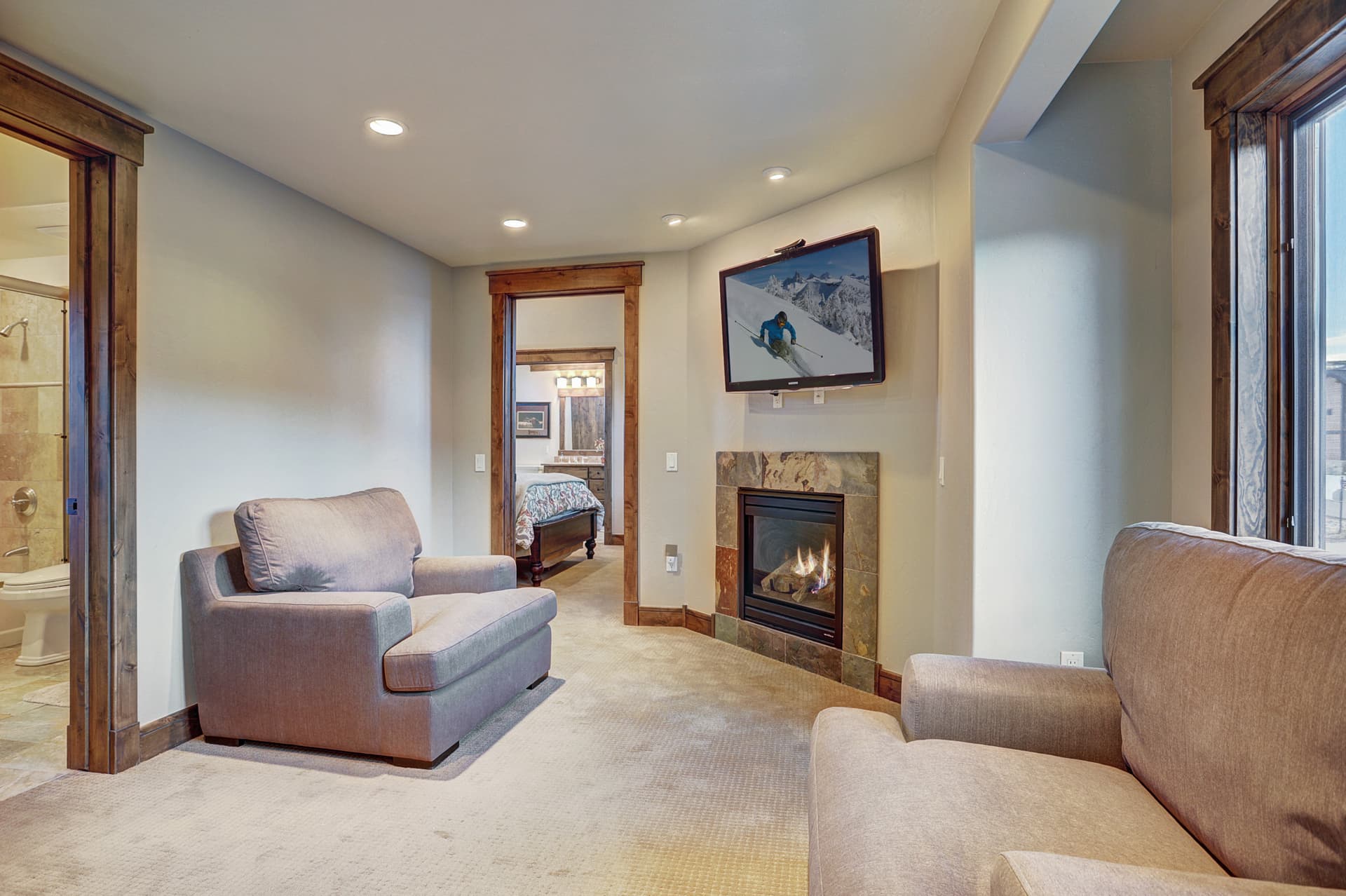 Living Area - Lone Star Lodge - Breckenridge Vacation Rental