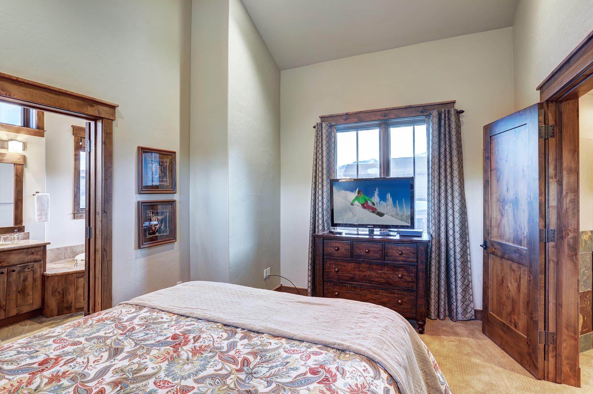 Bedroom - Lone Star Lodge - Breckenridge Vacation Rental