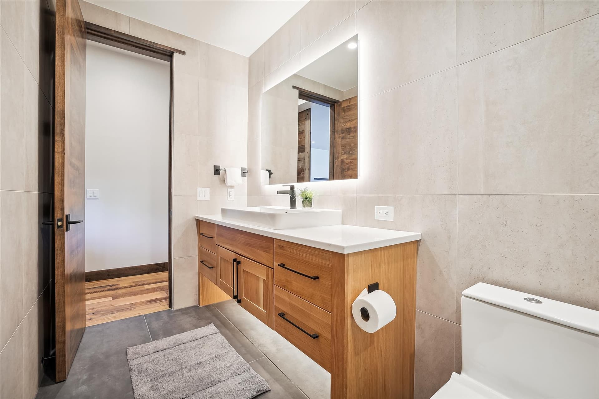 Bathroom - Modern View Manor - Breckenridge Vacation Rental