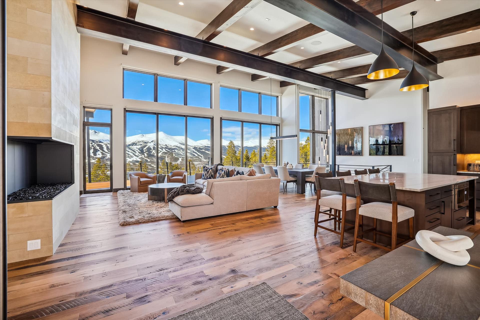 Living Area - Modern View Manor - Breckenridge Vacation Rental