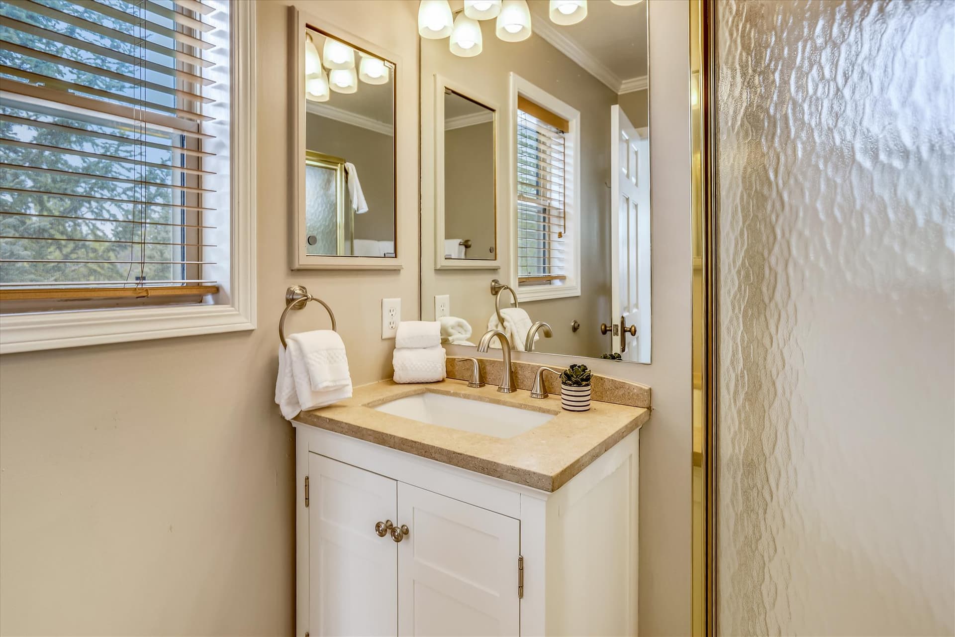 Bathroom - On The Rocks - Breckenridge Vacation Rental