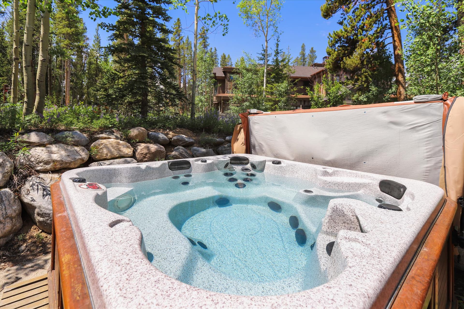 Hot Tub - Shock Hill Retreat - Breckenridge Vacation Rental