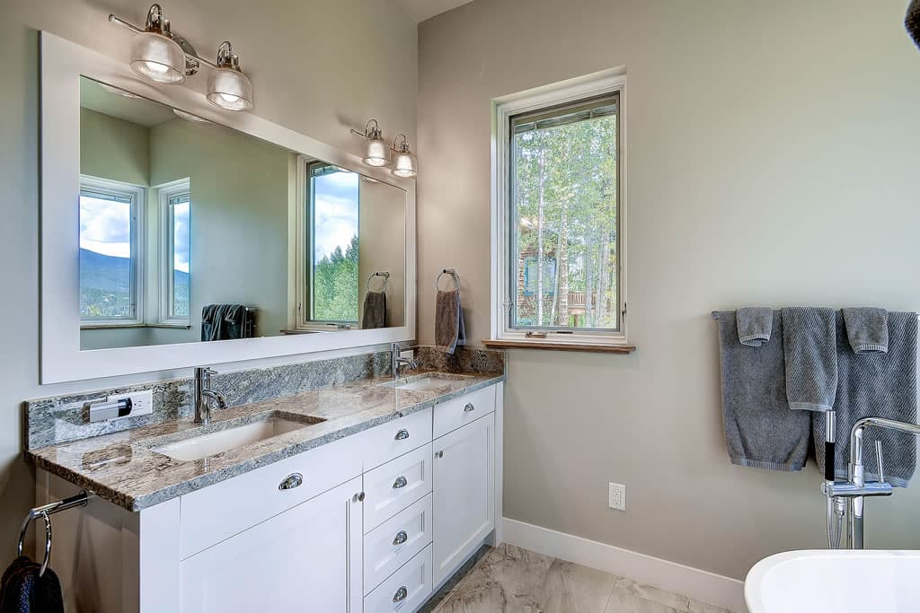 Bathroom, Sunrise Ski Haus, Breckenridge Vacation Rental