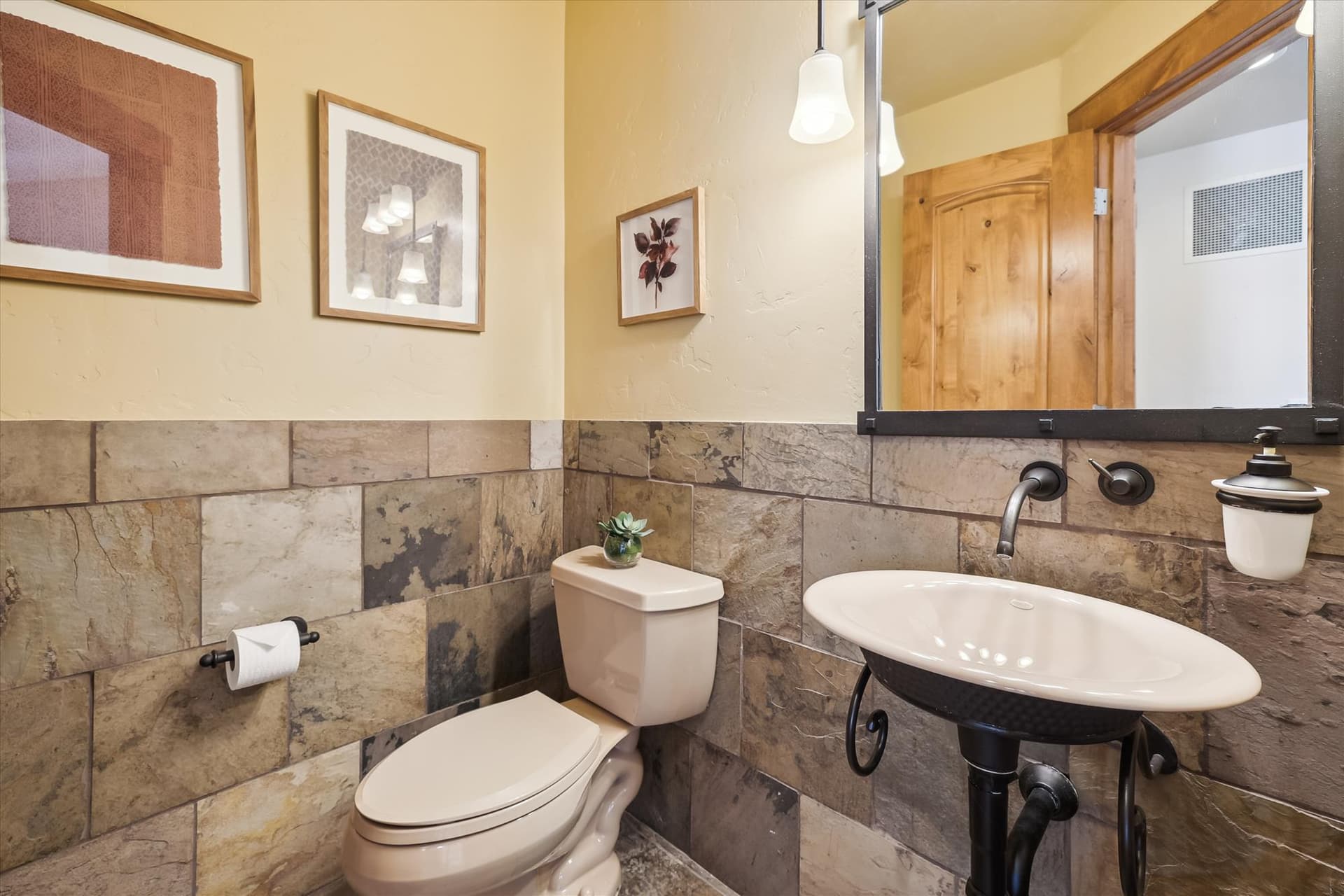 Bathroom, The Beaver Lodge at Breckenridge, Breckenridge Vacation Rental