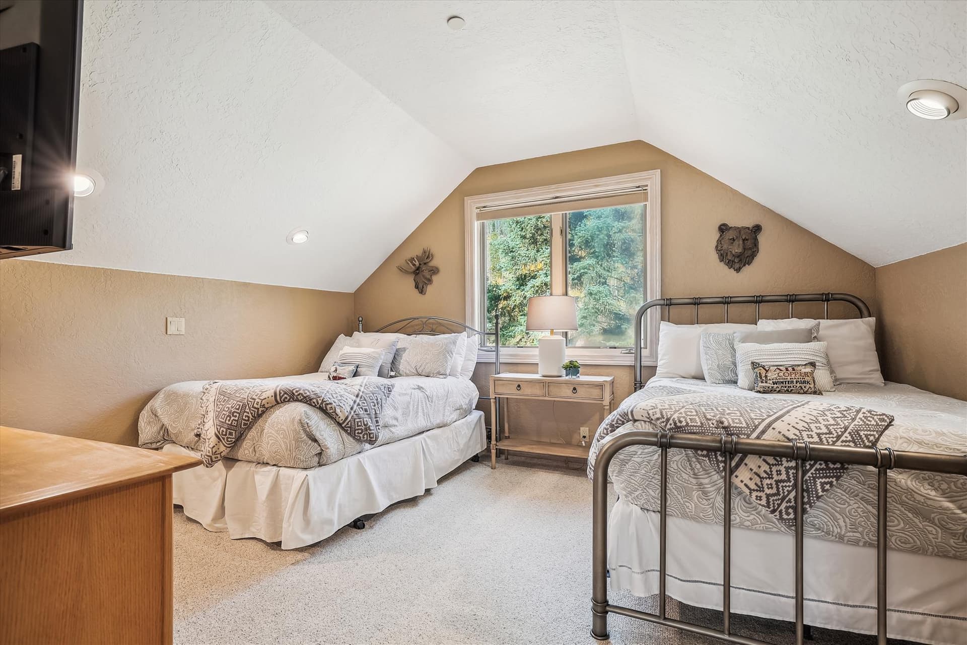 Bedroom - Rounds Retreat - Breckenridge Vacation Rental