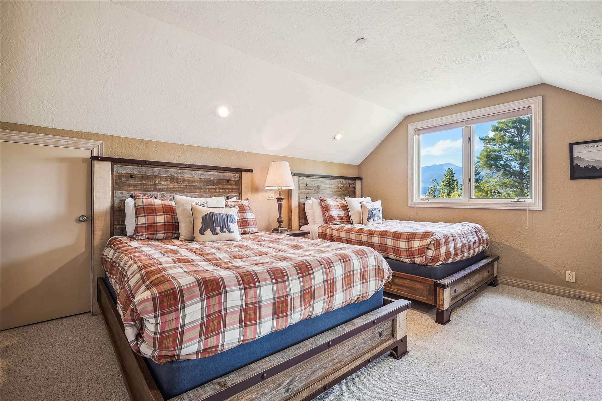 Bedroom - Rounds Retreat - Breckenridge Vacation Rental