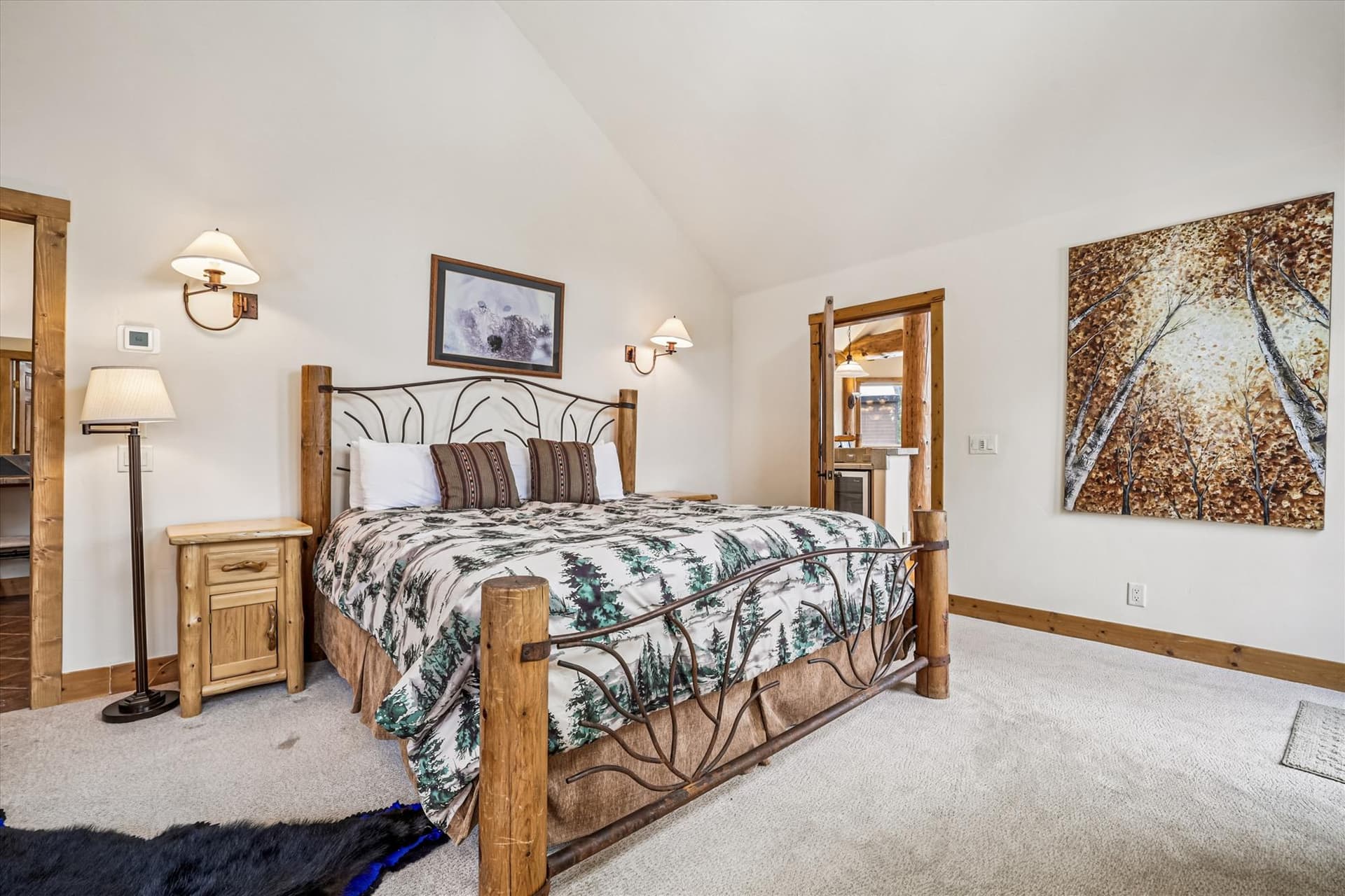 Bedroom - Dunkin Hill Lodge - Breckenridge Vacation Rental