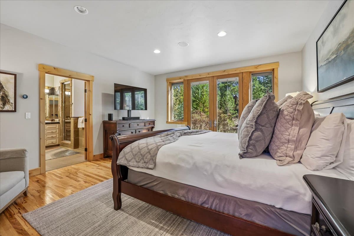 Bedroom - Frisco Fling - Frisco Vacation Rental