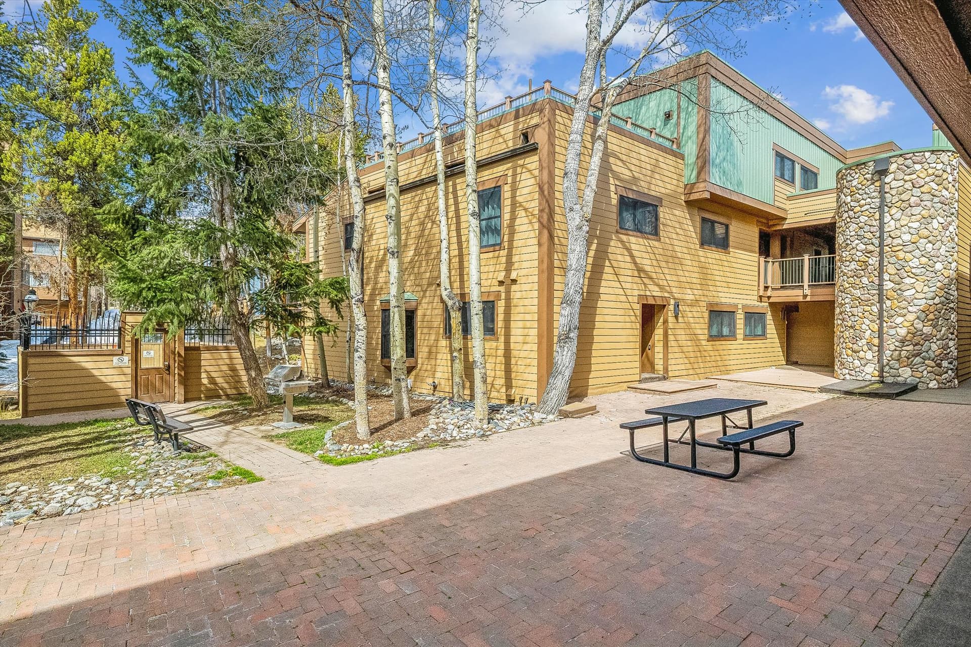 Exterior - Sundowner II 201 - Breckenridge Vacation Rental