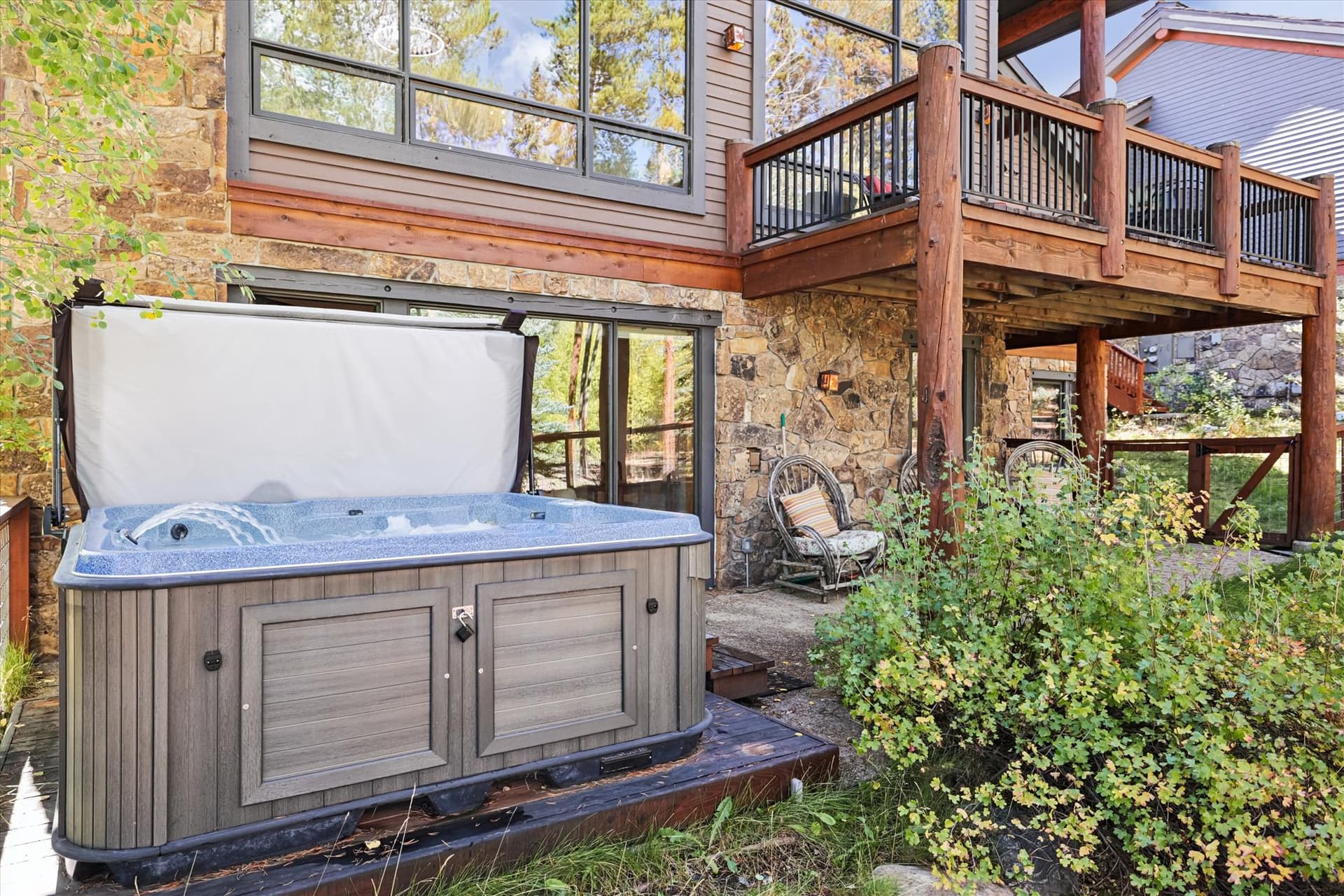 Exterior - Ski Inn - Breckenridge Vacation Rental