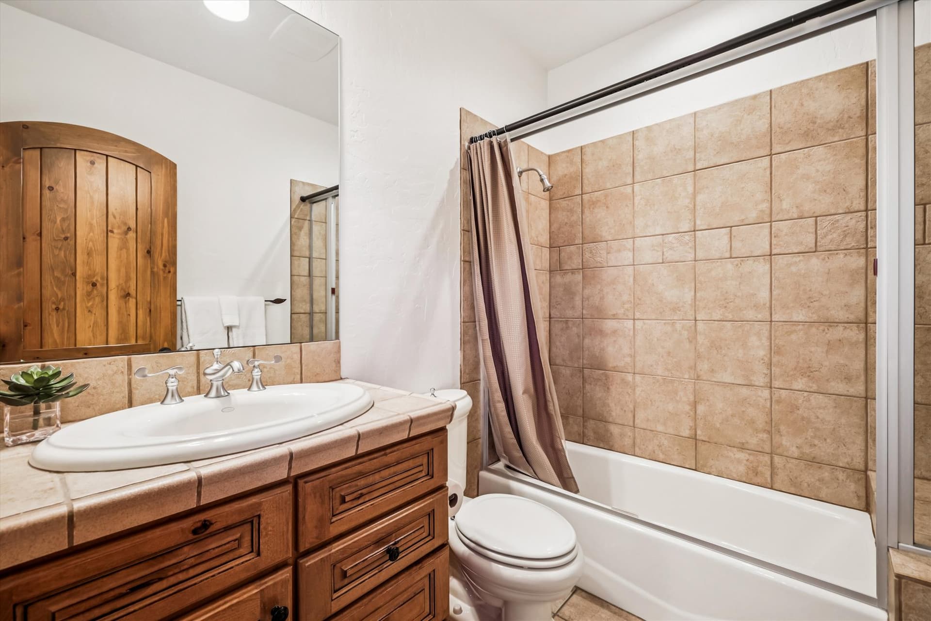 Bathroom - Ski Inn - Breckenridge Vacation Rental