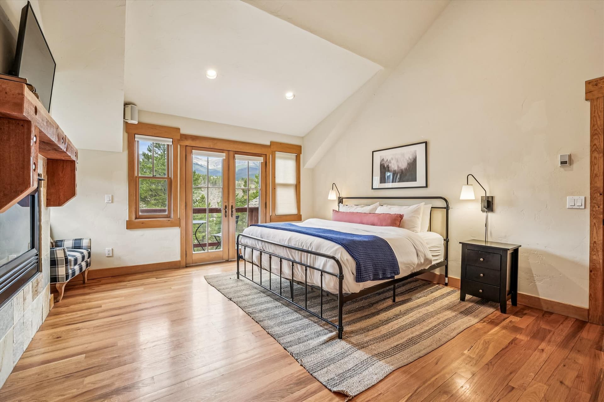 Bedroom - Little Bear Lodge - Breckenridge Vacation Rental
