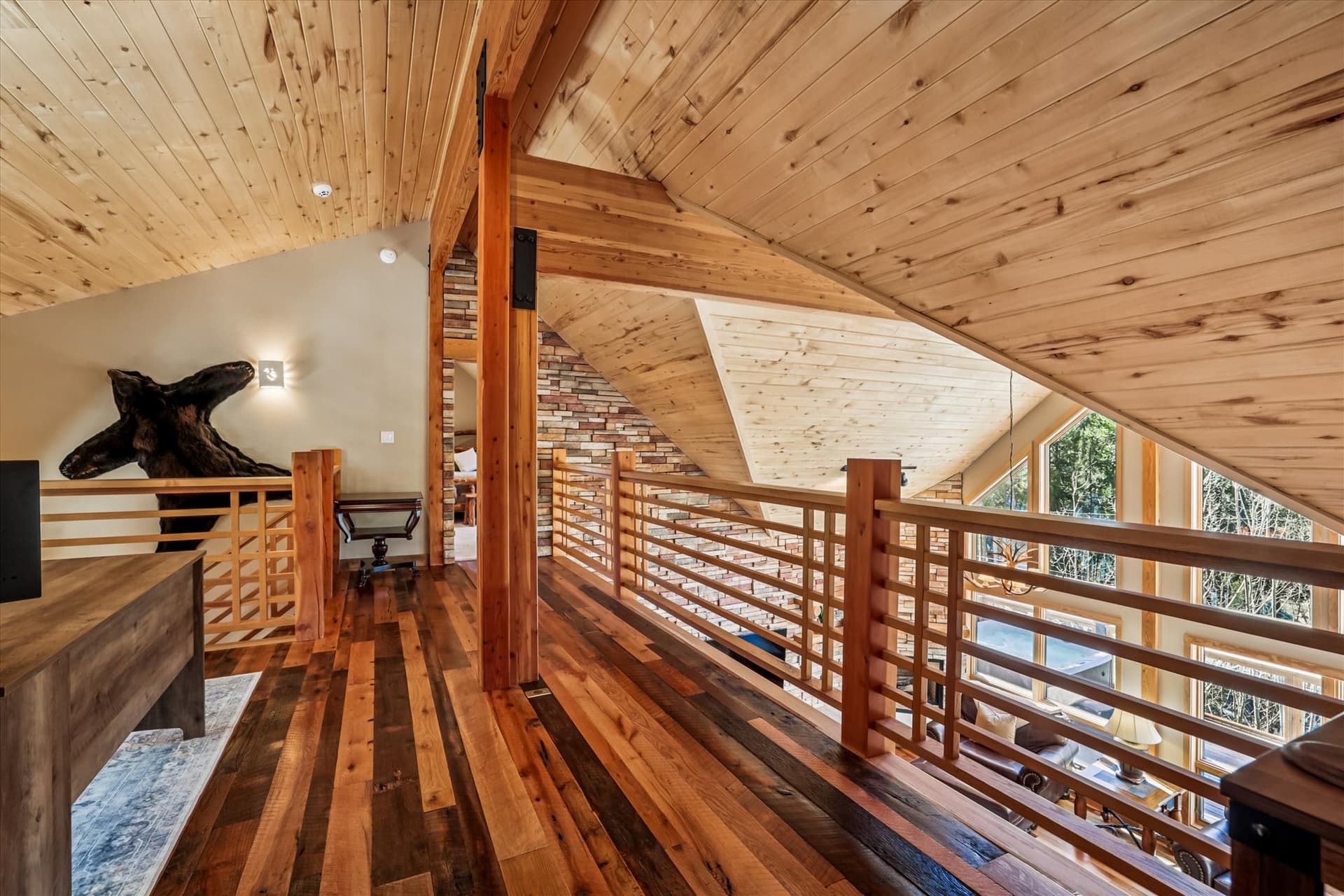 Loft - Mountain Serenity Retreat - Blue River Vacation Rental
