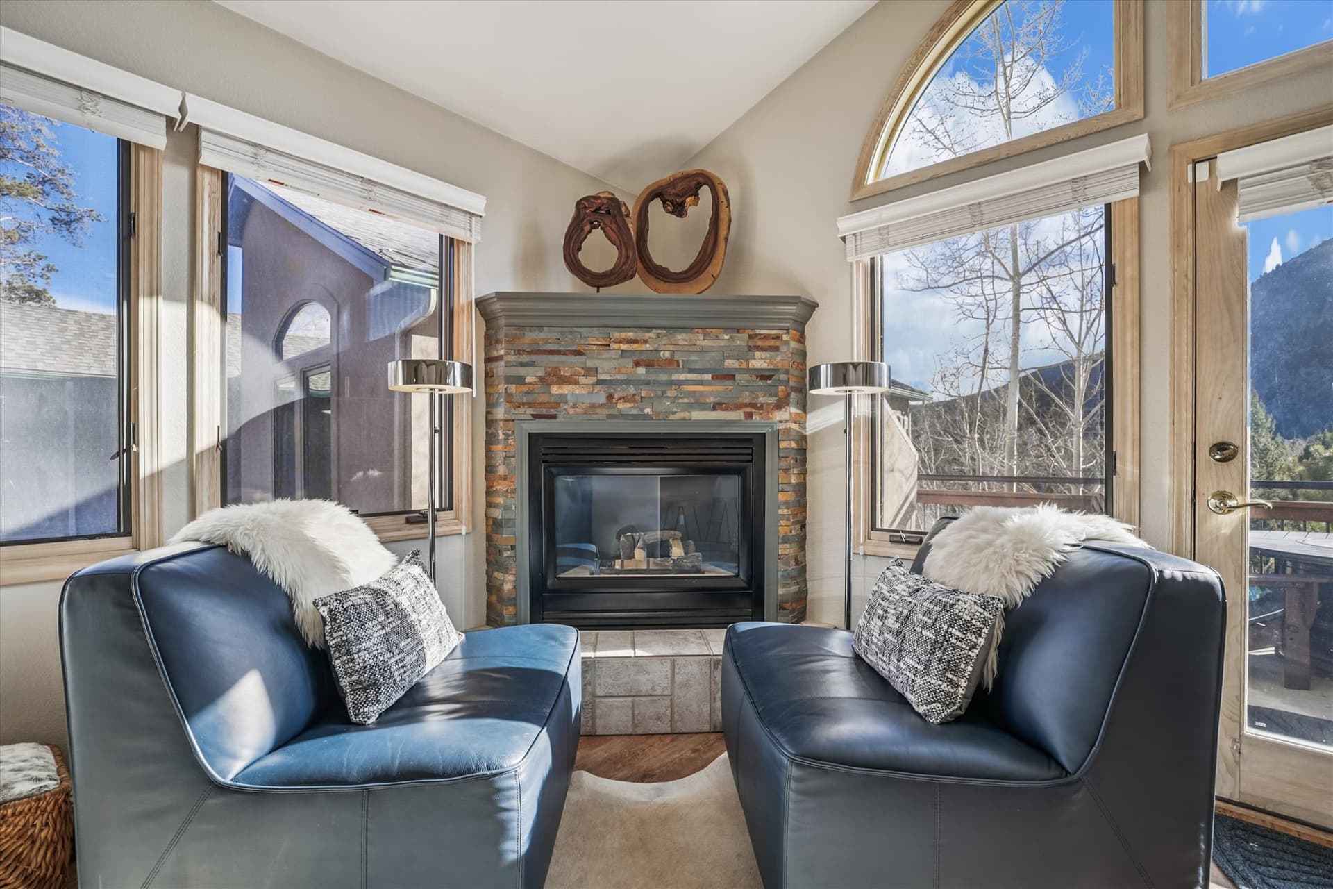 Living Area - Mount Royal Lookout - Frisco Vacation Rental
