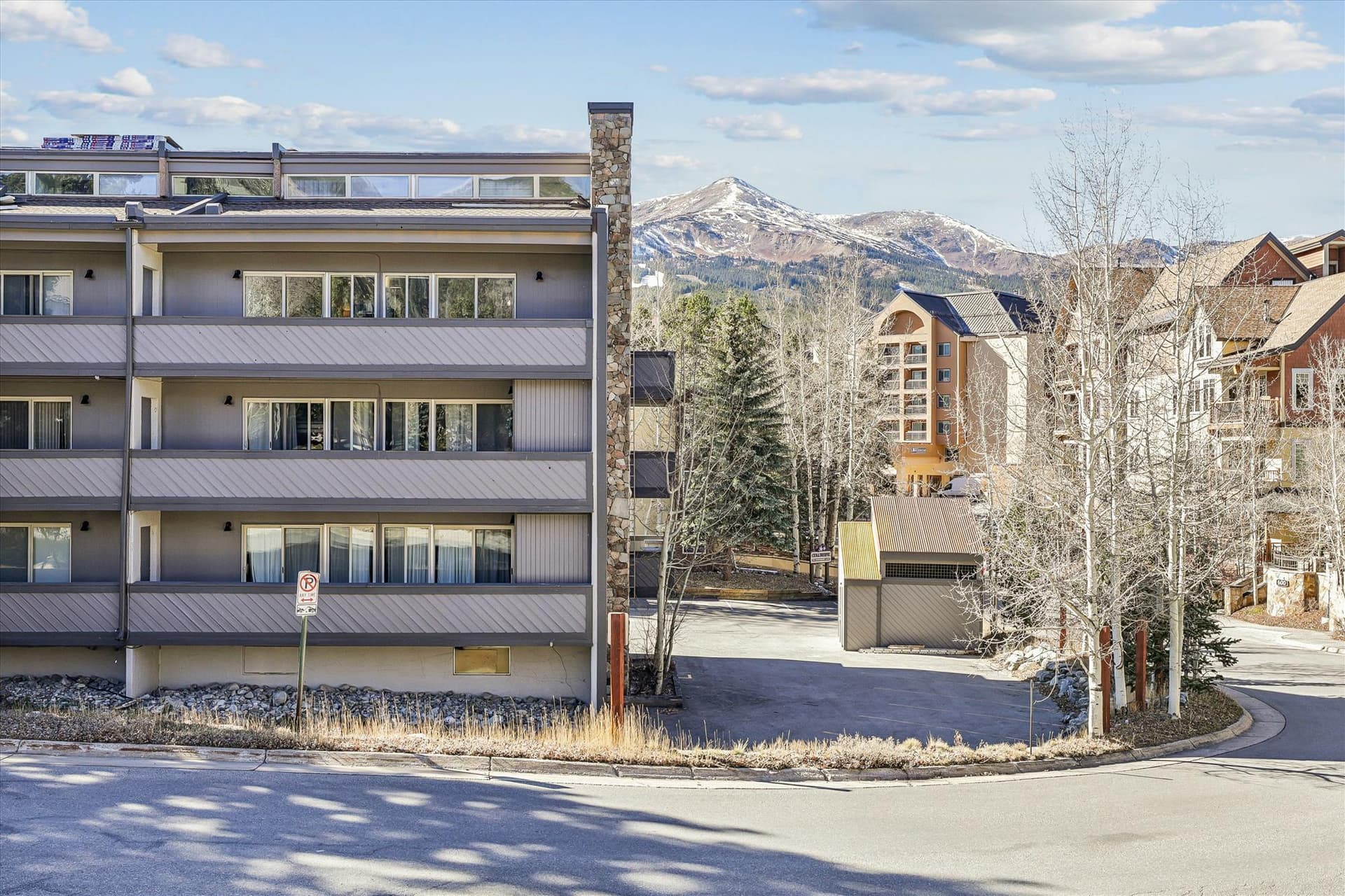Exterior - Lift Condo 301A - Breckenridge Vacation Rental