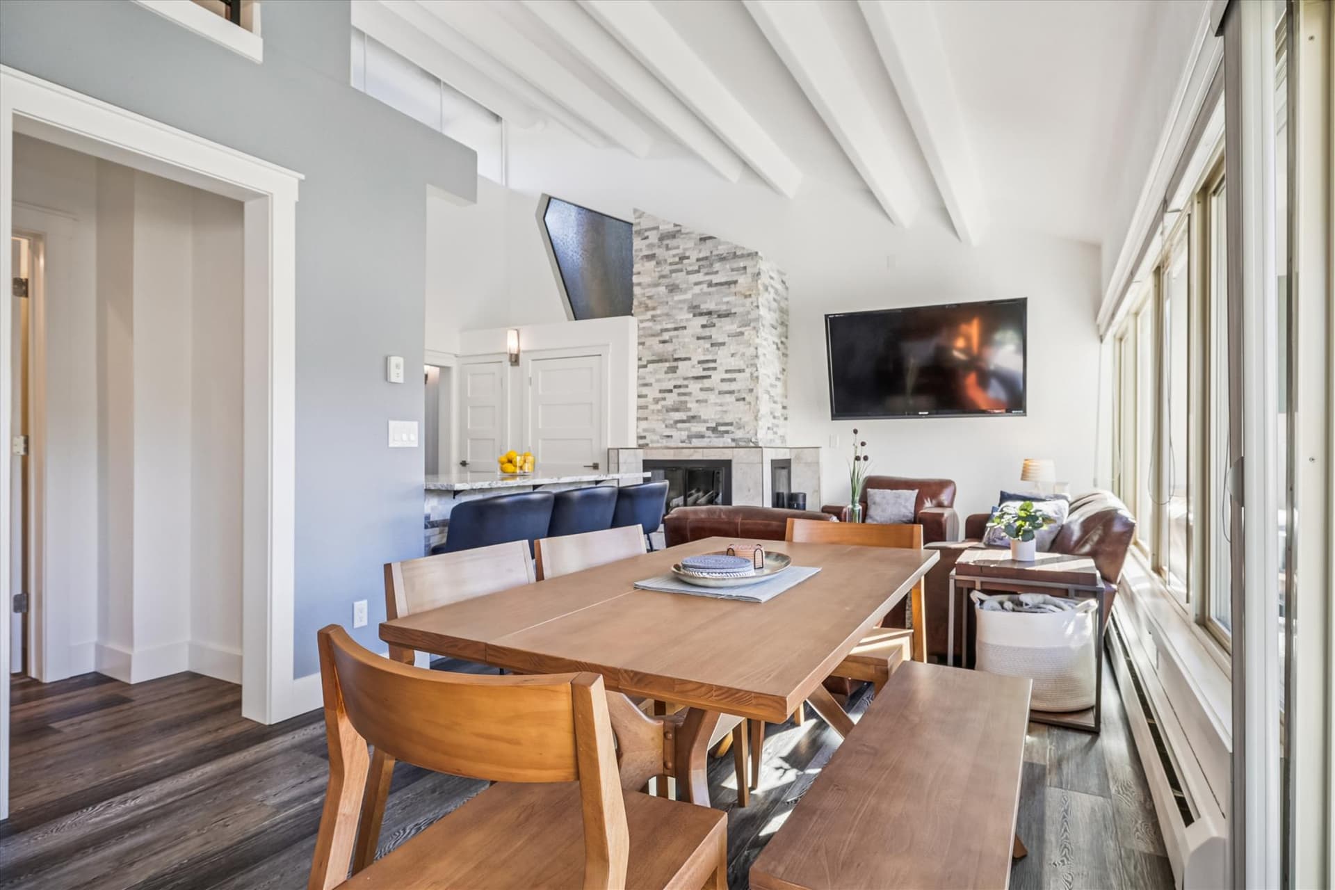 Dining Area - Lift Condo 301A - Breckenridge Vacation Rental
