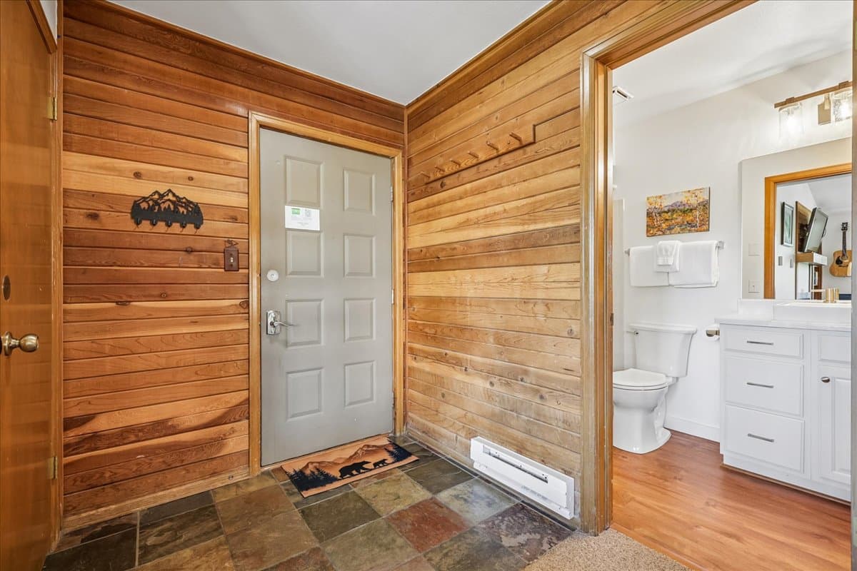 Entry - Ski Hill 39 - Breckenridge Vacation Rental