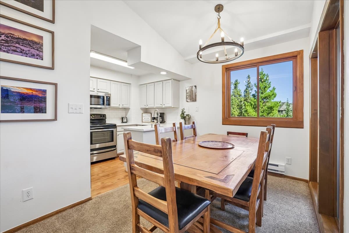 Dining Area - Ski Hill 39 - Breckenridge Vacation Rental