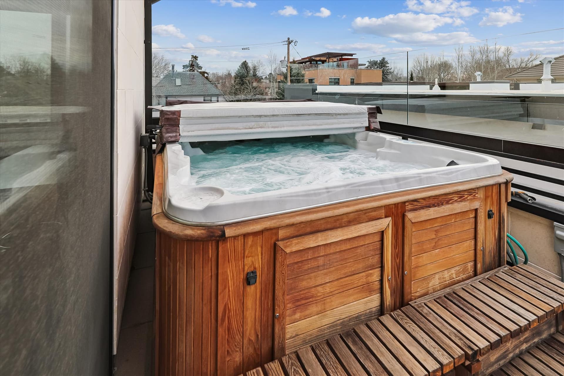 Hot Tub - The Garfield at Cherry Creek - Denver Vacation Rental